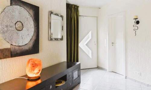 Eingangsbereich Innen - Großzügiges EFH zum Wohlfühlen mit Pool, besonders geeignet für Familien