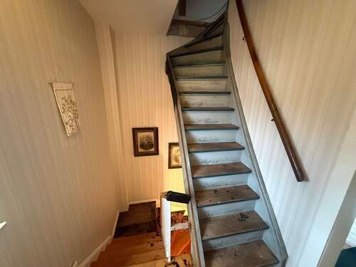 Treppe in das DG - 