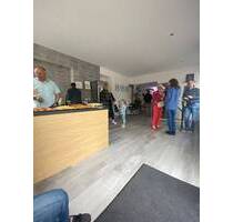 Fix Desk im Co-Working in Tönisvorst-Vorst - WLAN, Küche, Meetingraum