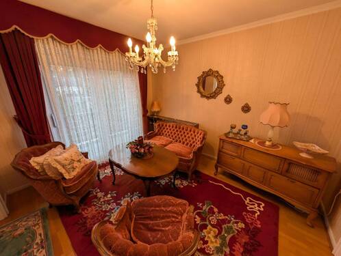 Zimmer - Einfamilienhaus mit 147,00 m&sup2; in Gummersbach zum Kaufen