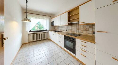 Küche - 6 Zimmer Einfamilienhaus in Leer