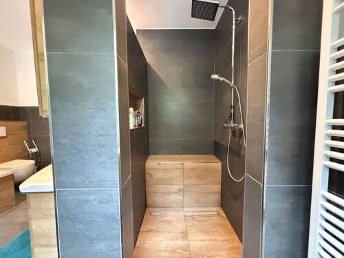 Badezimmer_Dusche - 