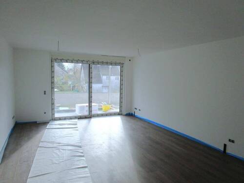 Wohnbereich - 5 Zimmer Etagenwohnung zur Miete in Nürnberg