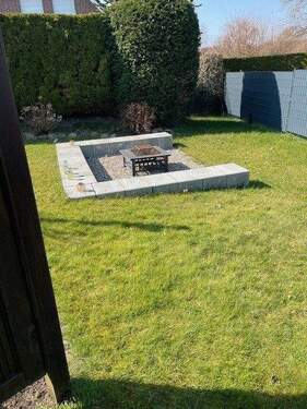 Grillplatz.jpg - Einfamilienhaus mit 217,00 m&sup2; in Bargteheide zur Miete
