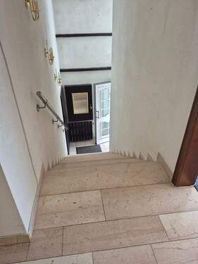Treppenaufgang 1. Wohnung - 