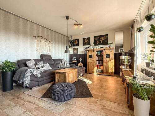 Wohn- und Esszimmer - 