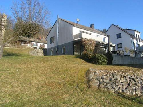 Ansicht Süd-West - Einfamilienhaus mit 100,00 m&sup2; in Simmelsdorf-Unterwindsberg zum Kaufen