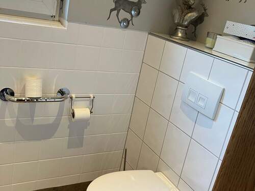 Gäste-WC 2/2 - 