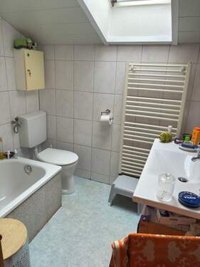 DG Bad.JPG - 6 Zimmer Mehrfamilienhaus, Wohnhaus zum Kaufen in Wuppertal
