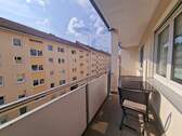 Balkon - 500 Meter zum Wöhrder See - 2 Zimmer Wohnung mit Balkon, komplett saniert
