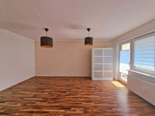 Wohnbereich - 2 Zimmer Etagenwohnung in Nürnberg