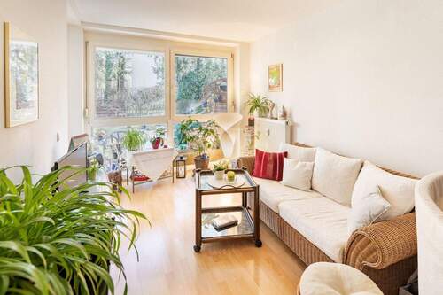 Wohnbereich - Etagenwohnung mit 63,00 m&sup2; in Gauting zum Kaufen