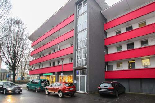 Außenbild - 2,5 Zimmer - renoviert -zentrale Lage