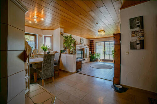 Wohnen / Essen - 5 Zimmer Doppelhaushälfte in Allersberg