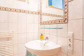 Bad am Zimmer - 