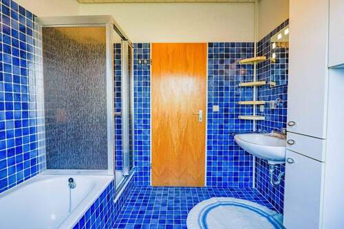 Badezimmer Ansicht II - 