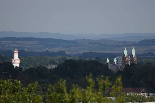 Aussicht (vergrößert) - 1 Zimmer Mehrfamilienhaus, Wohnhaus zum Kaufen in Oberursel (Taunus)