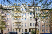 Hausansicht - Toplage Gustav-Müller-Straße: 3-Zimmer-Dachgeschosswohnung mit Aufzug und großer Terrasse
