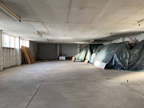 Obergeschoss - Halle zur Miete in Güstrow