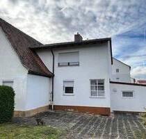 Kleines Eigenheim mit herrlichem Grundstück am Stadtrand! - Neustadt/Aisch