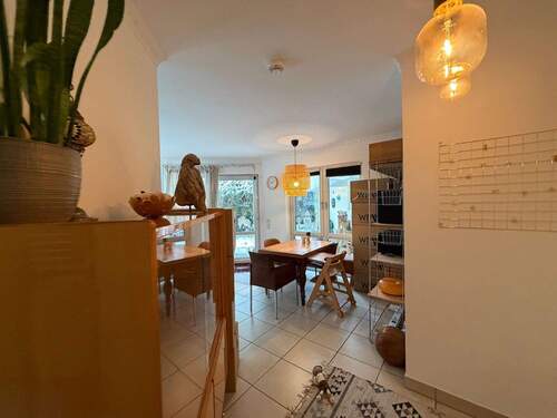 Diele Richtung Wohnzimmer - 