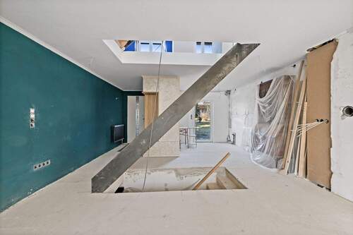 Blick in die Küche - 4 Zimmer Reihenmittelhaus zum Kaufen in Reutlingen