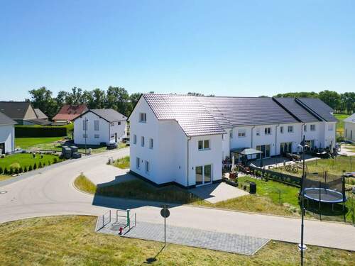 Modernes Reihenendhaus - 4 Zimmer Reihenendhaus in Jesewitz