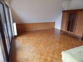 Wohn-/Schlafzimmer im OG - 