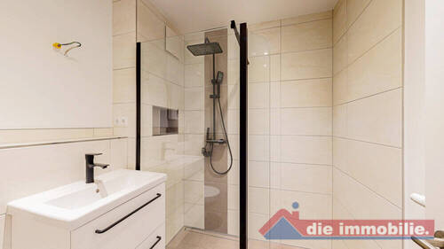 Bad_1 - 2 Zimmer Etagenwohnung in Magdeburg / Kannenstieg