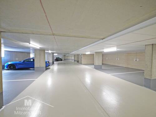 Tiefgarage - Garage, Stellplatz in Dietfurt