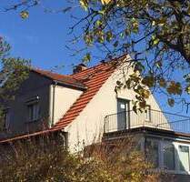 Zentral und ruhig: 2-Zimmer-Wohnung mit Einbauküche und Dachterrasse in Obstbausiedlung - Greifswald