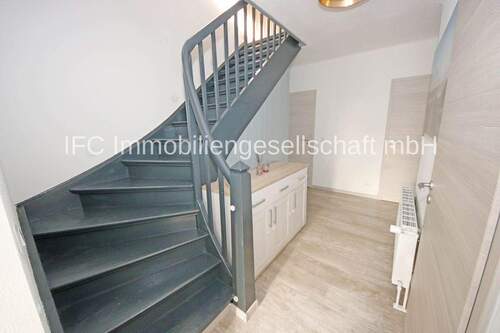 Flur- / Treppenbereich im EG - 