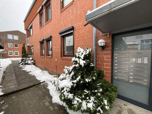 Hausansicht - 3 Zimmer Etagenwohnung in Braunschweig