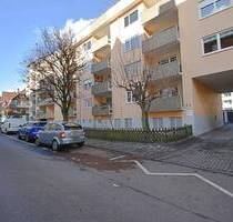 Großzügige 2-Zimmer-Wohnung mit Südbalkon und PKW-Stellplatz im Paradies! - Konstanz