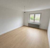 Erstbezug nach Sanierung | Moderne 2-Zimmer-Wohnung | oberste Etage - Wuppertal Barmen