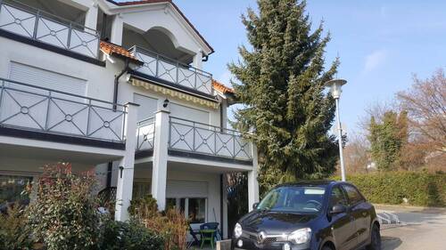 Balkon Südostseite - Das ideale Domizil für die Ferien - oder die erste Immobilie!