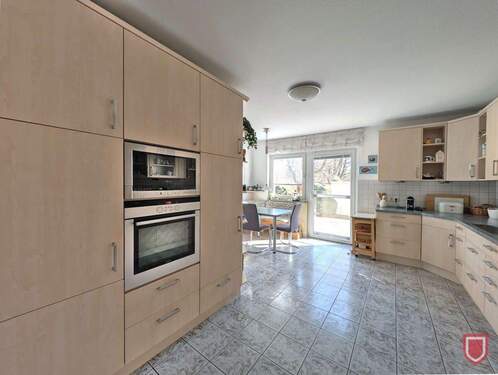 EG Küche mit Terrassenausgang - 