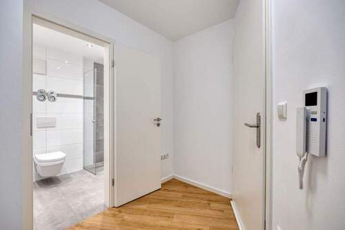 Eingang - 3 Zimmer Etagenwohnung zum Kaufen in Hilden