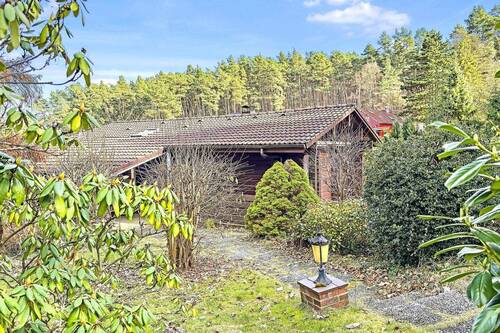 Ansicht - Ferienhaus im Grünen, mit großem Garten und Kachelofen bei Bleckede
