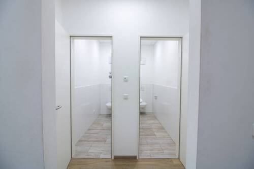 WC - 