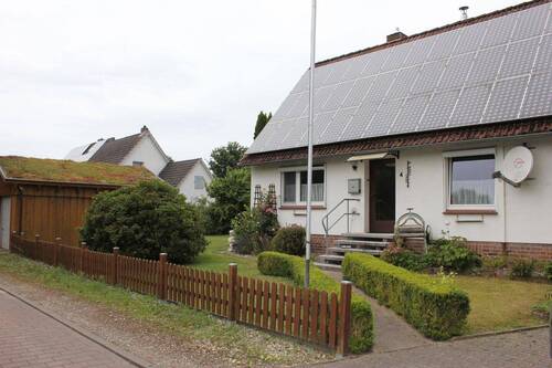 Bild 2 - 3 Zimmer Einfamilienhaus zum Kaufen in Leezen