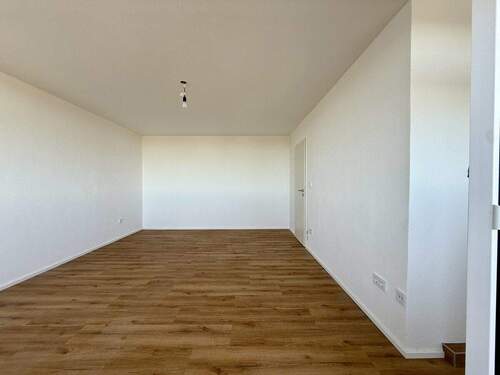 Wohn- und Schlafraum - anderer Blickwinkel - Etagenwohnung mit 36,00 m² in München / Solln zum Kaufen