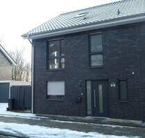 *Eine Oase zum Wohlfühlen* - Großzügige Doppelhaushälfte mit Terrasse, Garten und Garage in HER-Baukau - Herne Baukau-Ost