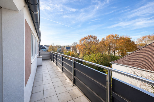 Balkon - Etagenwohnung mit 75,00 m&sup2; in Gelsenkirchen zur Miete
