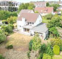 Freistehendes Einfamilienhaus mit Doppelgarage und Weitblick in ruhiger Lage von Fröndenberg - Fröndenberg/Ruhr