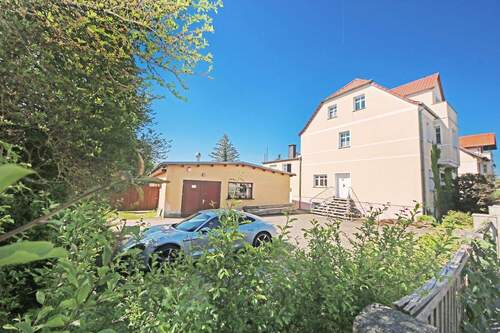 Werkstatt / Straßenseite - 