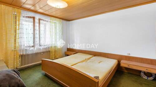 1. OG Schlafzimmer 4 1 - 