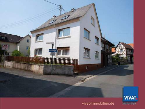 Bild 1 - Großes Massivhaus mit Fachwerk-Torhaus, Scheune & Nebengebäude. Käuferprovisionsfrei!