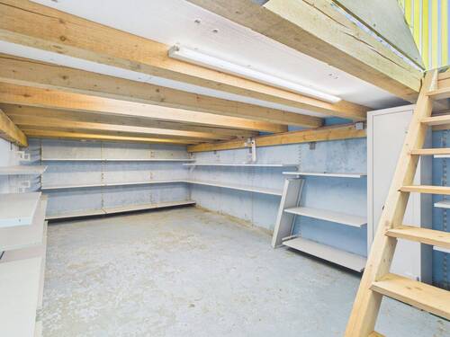 Ehemals Schwimmbecken unter Büro - Atelier - 