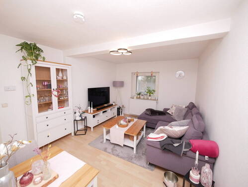 Wohnzimmer - 2 Zimmer Etagenwohnung zur Miete in Gelsenkirchen